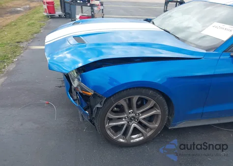 2019 Ford Mustang Ecoboost Premium z USA, uszkodzony, nr VIN 1FA6P8TH8K5182659